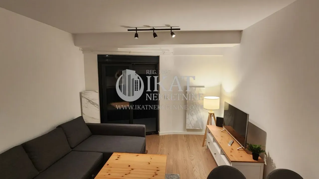 Prodaja, dvosoban stan, 47m², Centar, Zlatibor