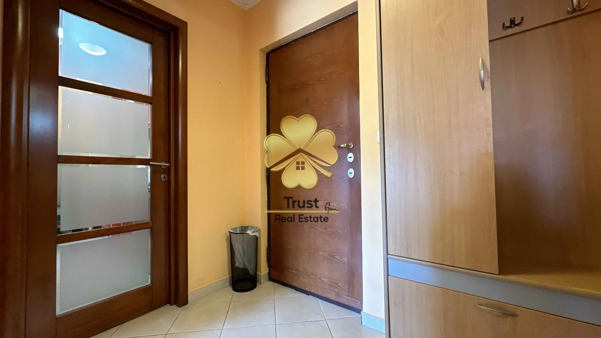 Izdavanje, jednosoban stan, 53m², Preko Morače, Podgorica