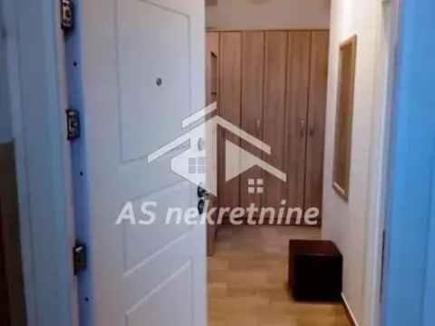 Rent, three bedroom apartment, 59m², Vračar Sve Podlokacije, Beograd - image 23