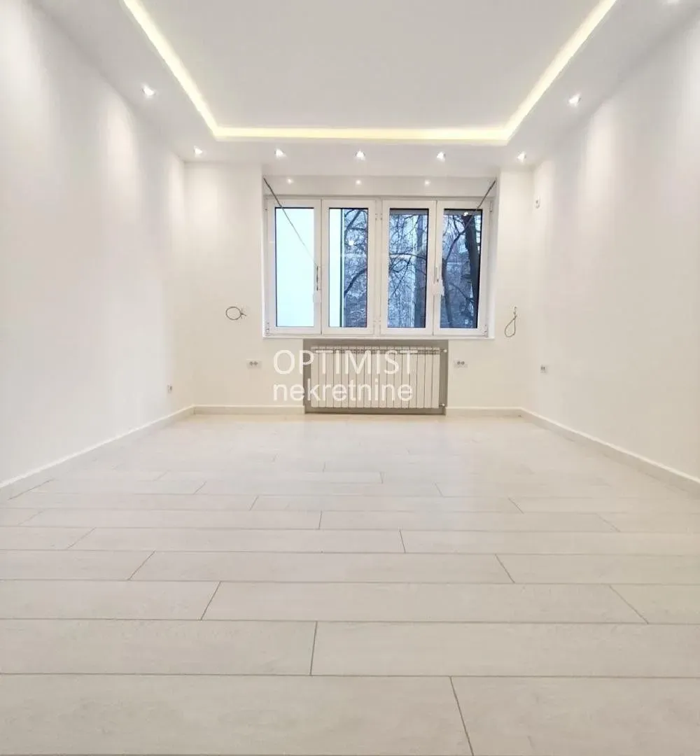 Sale, two bedroom apartment, 55m², Stari Grad, Beograd