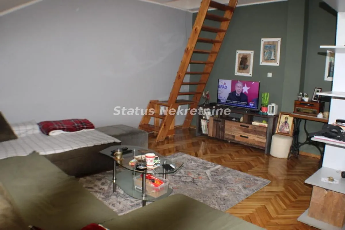 Prodaja, dvosoban stan, 77m², Stari grad, Novi Sad