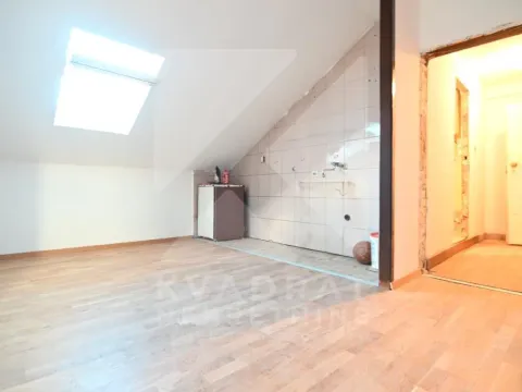 Prodaja, trosoban stan, 74m², Centar, Podgorica - image 3