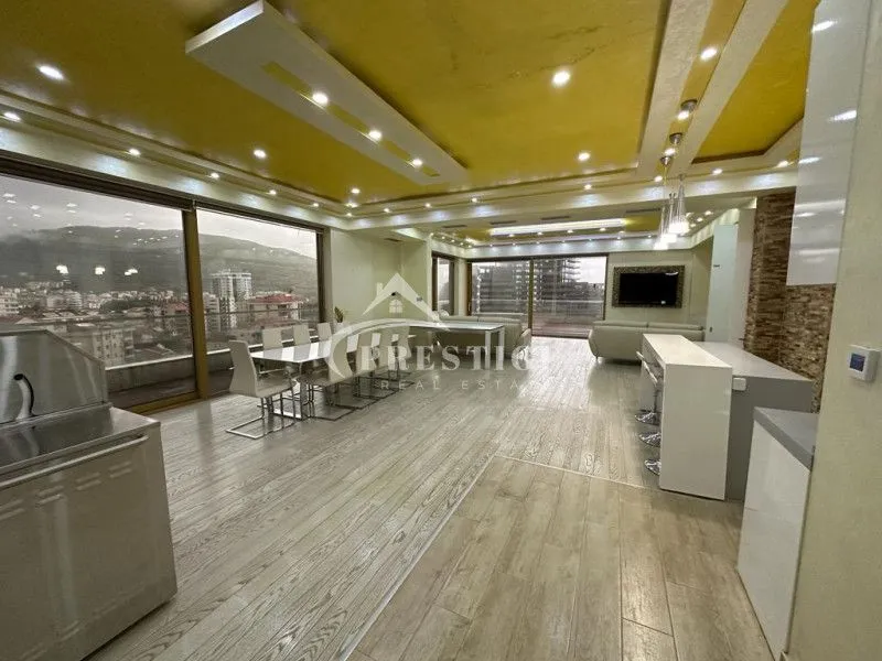 Sale, two bedroom apartment, 158m², Centar, Budva