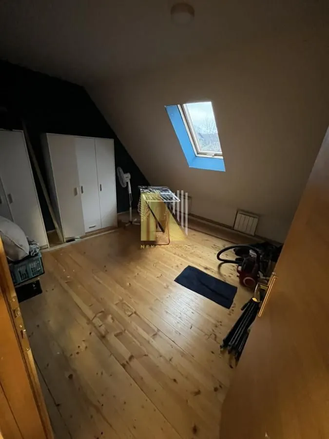 Prodaja, kuća, 130m², Bukovački plato, Petrovaradin