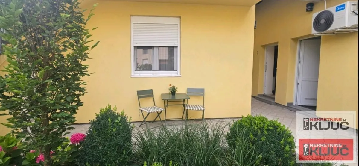 Izdavanje, jednosoban stan, 38m², Centar, Novi Sad