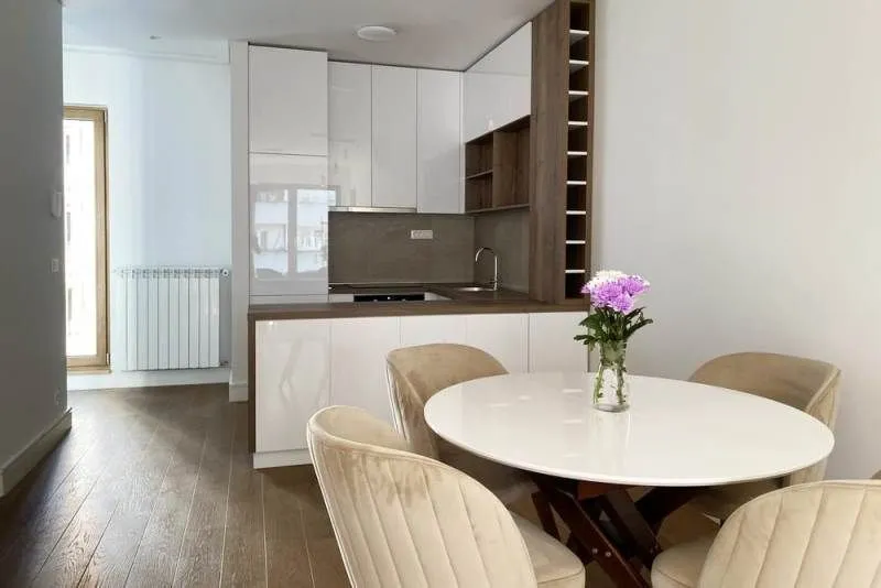 Rent, two bedroom apartment, 61m², Savski Venac, Beograd