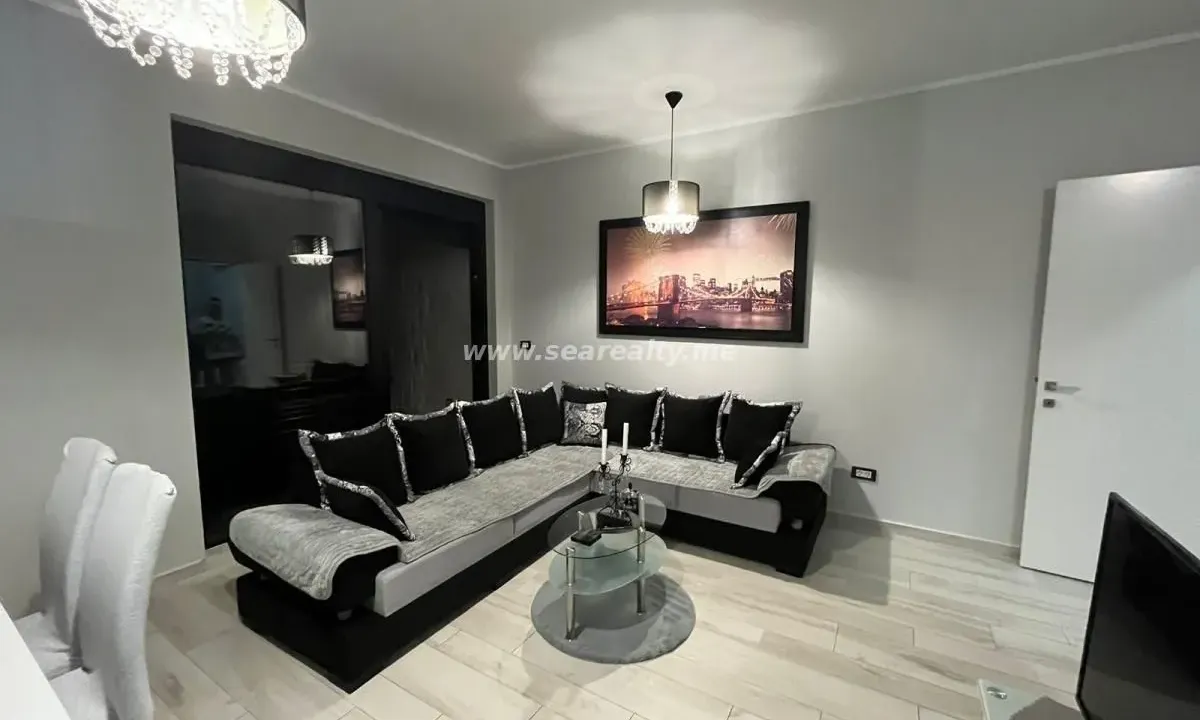 Izdavanje, jednosoban stan, 70m², Donja Lastva, Tivat