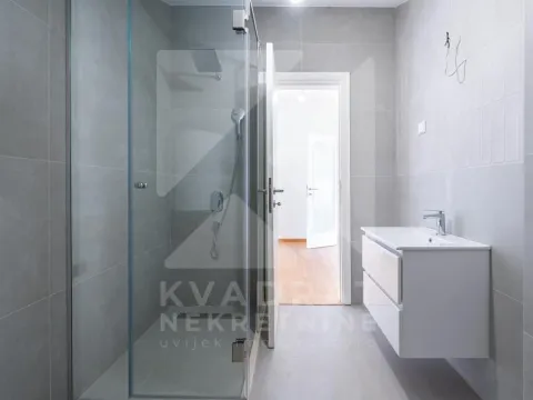 Sale, three bedroom apartment, 208m², Zabjelo, Podgorica - image 15