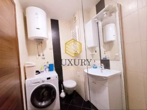 Izdavanje, dvosoban stan, 60m², Stari Aerodrom, Podgorica - image 6