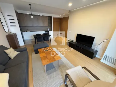 Rent, three bedroom apartment, 90m², Savski Venac, Beograd - image 10
