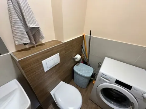 Rent, two bedroom apartment, 76m², Dalmatinska ulica, Podgorica - image 9