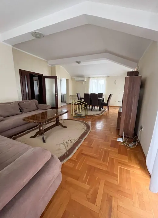 Rent, four bedroom apartment, 150m², Stari Aerodrom, Podgorica