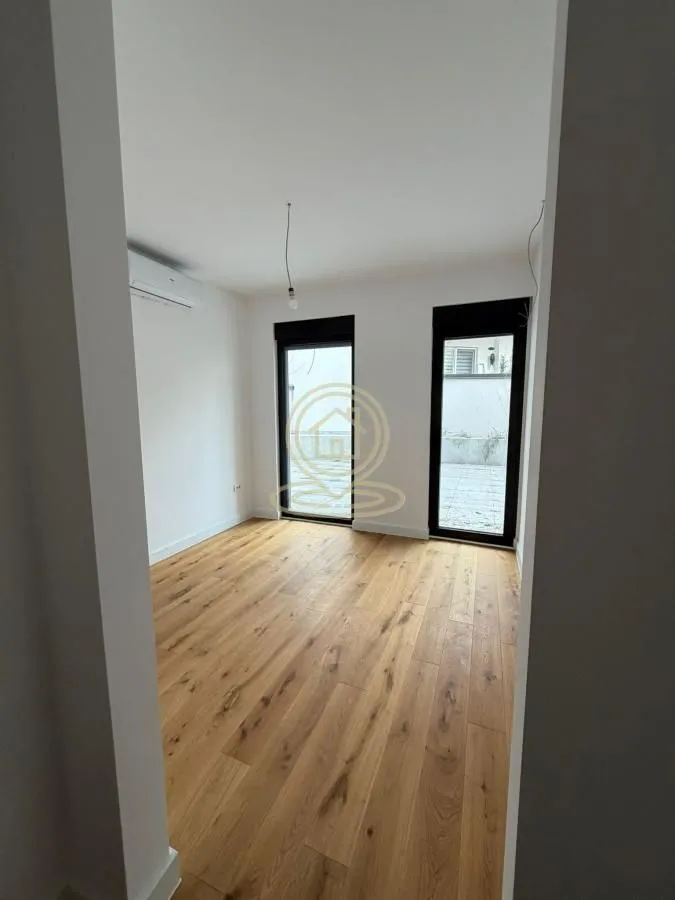 Rent, office space, 90m², Lekino Brdo, Voždovac Sve Podlokacije