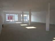 Izdavanje, poslovni prostor, 400m², Altina, Beograd - image 2