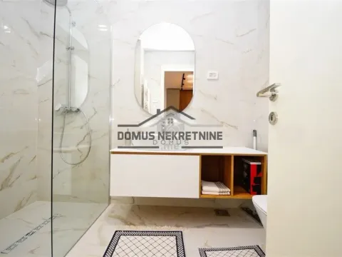 Rent, one bedroom apartment, 57m², Podgorica, Crna Gora - image 9