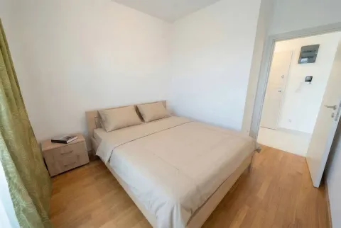 Stan-na-dan, dvosoban stan, 43m², Bečići, Budva - image 6