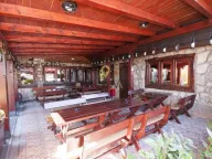 Prodaja, kuća, 1150m², Tološi, Podgorica - image 9