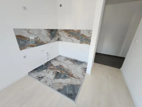 Prodaja, dvosoban stan, 45m², 1 maj, Podgorica - image 6