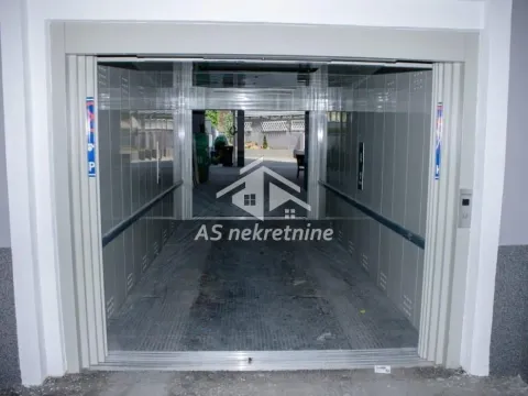 Rent, three bedroom apartment, 89m², Stari Grad, Beograd - image 21