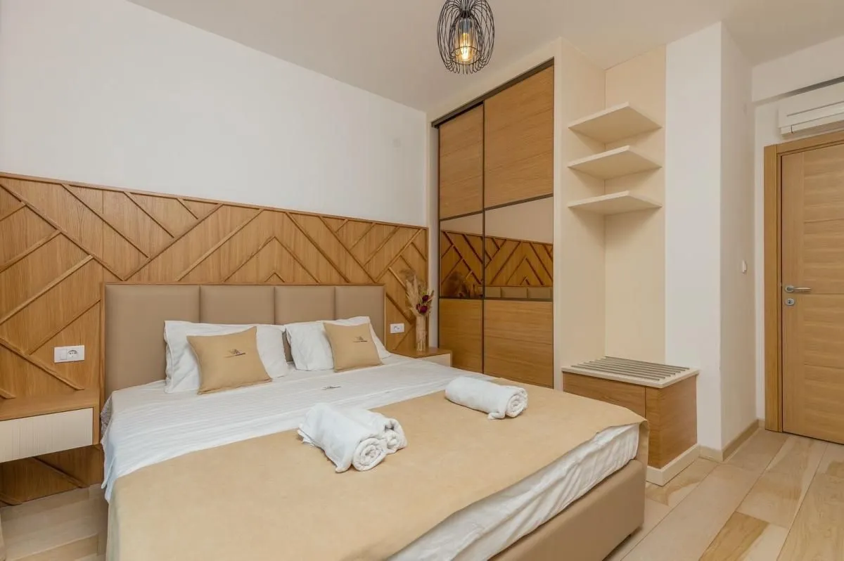 Prodaja, dvosoban stan, 61m², Pržno, Budva