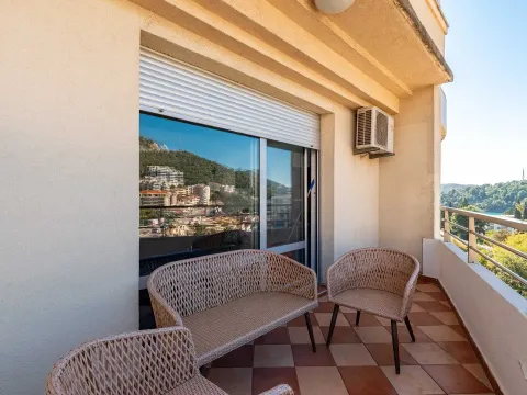 Sale, one bedroom apartment, 71m², Bečići, Budva - image 13