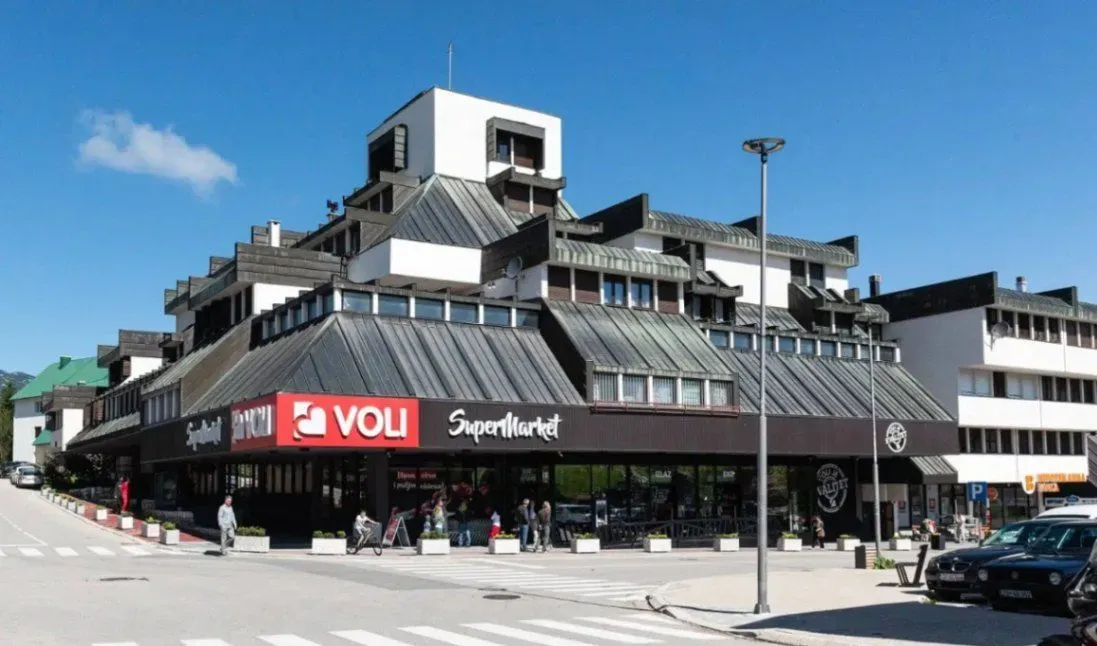 Prodaja, trosoban stan, 82m², Centar, Žabljak