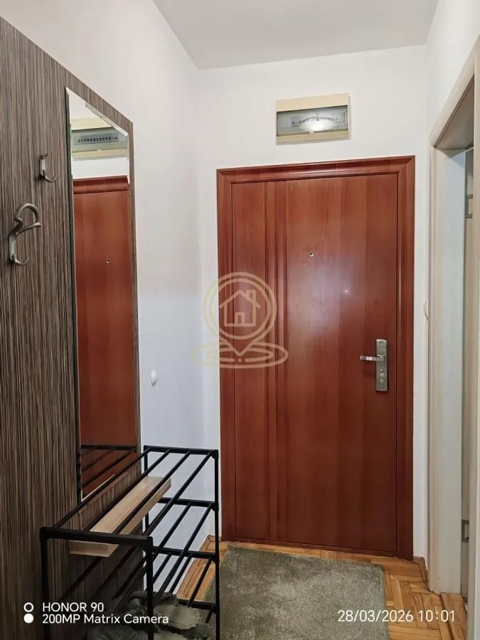 Izdavanje, garsonjera, 27m², Nova Detelinara, Novi Sad Sve Podlokacije