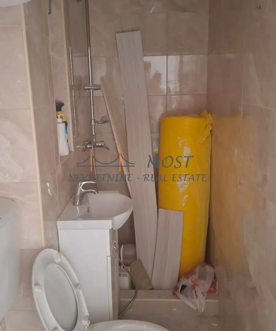 Prodaja, jednosoban stan, 32m², Preko Morače, Podgorica