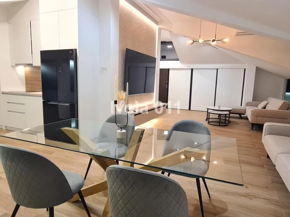 Prodaja, trosoban stan, 360m², Savski Venac, Beograd
