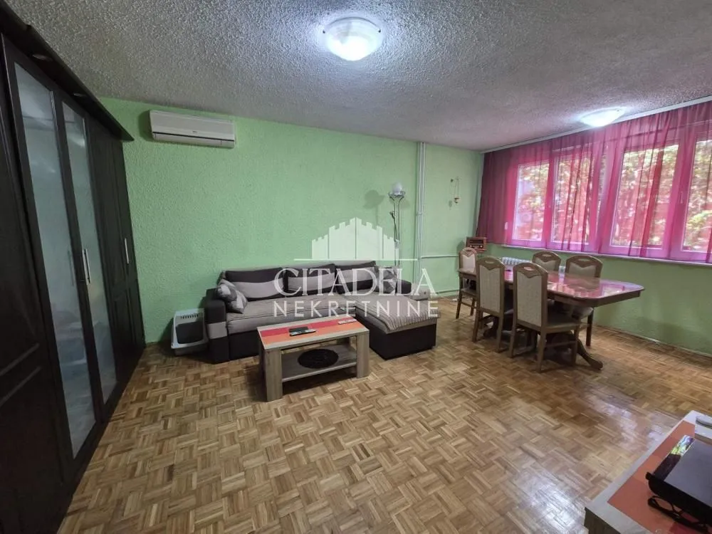 Izdavanje, jednosoban stan, 41m², Vidikovački venac, Rakovica