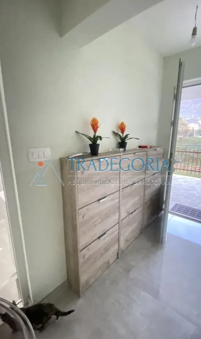 Prodaja, dvosoban stan, 60m², Bar, Crna Gora