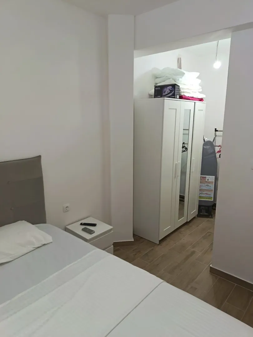 Izdavanje, dvosoban stan, 86m², Bečići, Budva