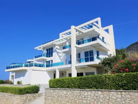 Prodaja, kuća, 419m², Bar, Crna Gora