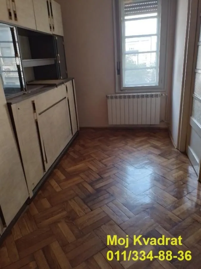 Prodaja, trosoban stan, 77m², Stari Grad, Beograd