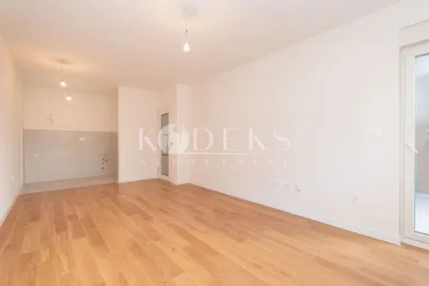Izdavanje, jednosoban stan, 49m², Central Point, Podgorica - image 6