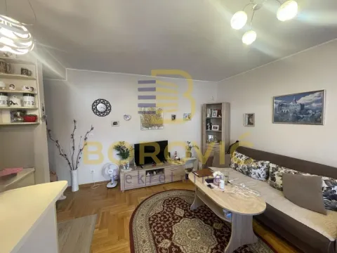 Sale, two bedroom apartment, 45m², Cvetkova Pijaca, Zvezdara Sve Podlokacije - image 2