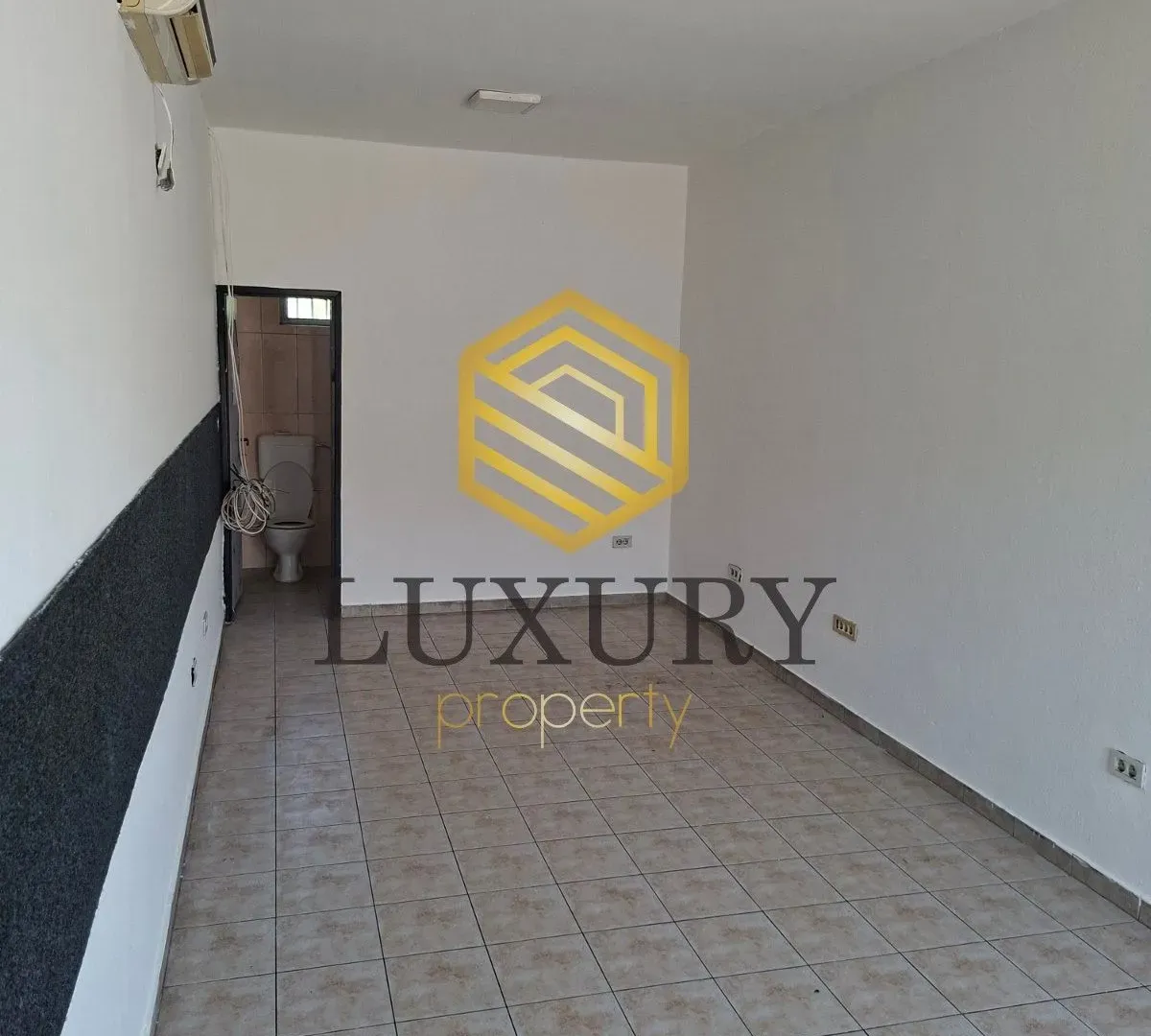Rent, office space, 30m², Dajbabe, Podgorica