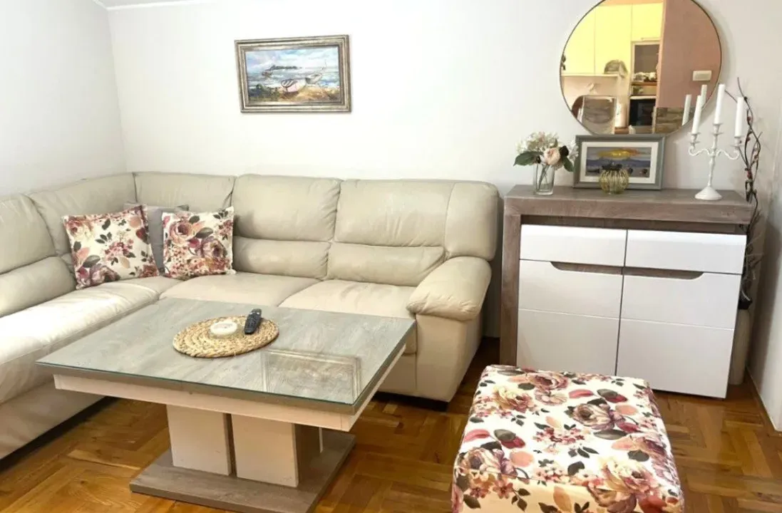 Rent, one bedroom apartment, 43m², Ibričevina, Podgorica