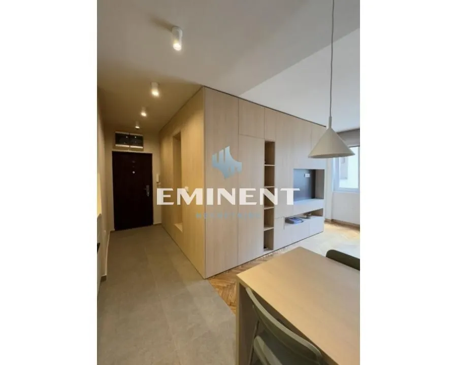 Rent, two bedroom apartment, 41m², Palilula Sve Podlokacije, Beograd