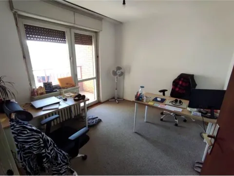 Izdavanje, trosoban stan, 105m², Centar, Niš - image 4