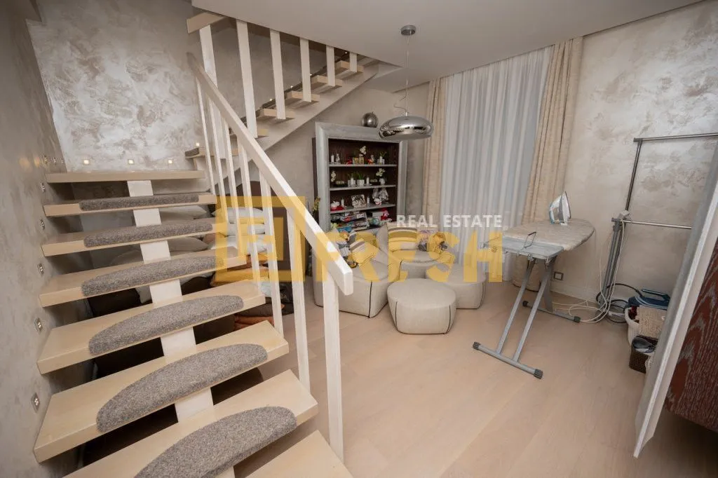 Prodaja, kuća, 300m², Tivat, Crna Gora
