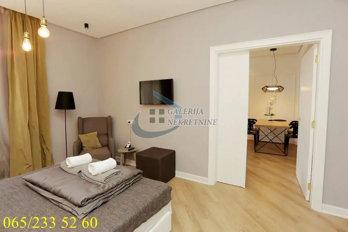 Sale, three bedroom apartment, 73m², Stari Grad, Beograd