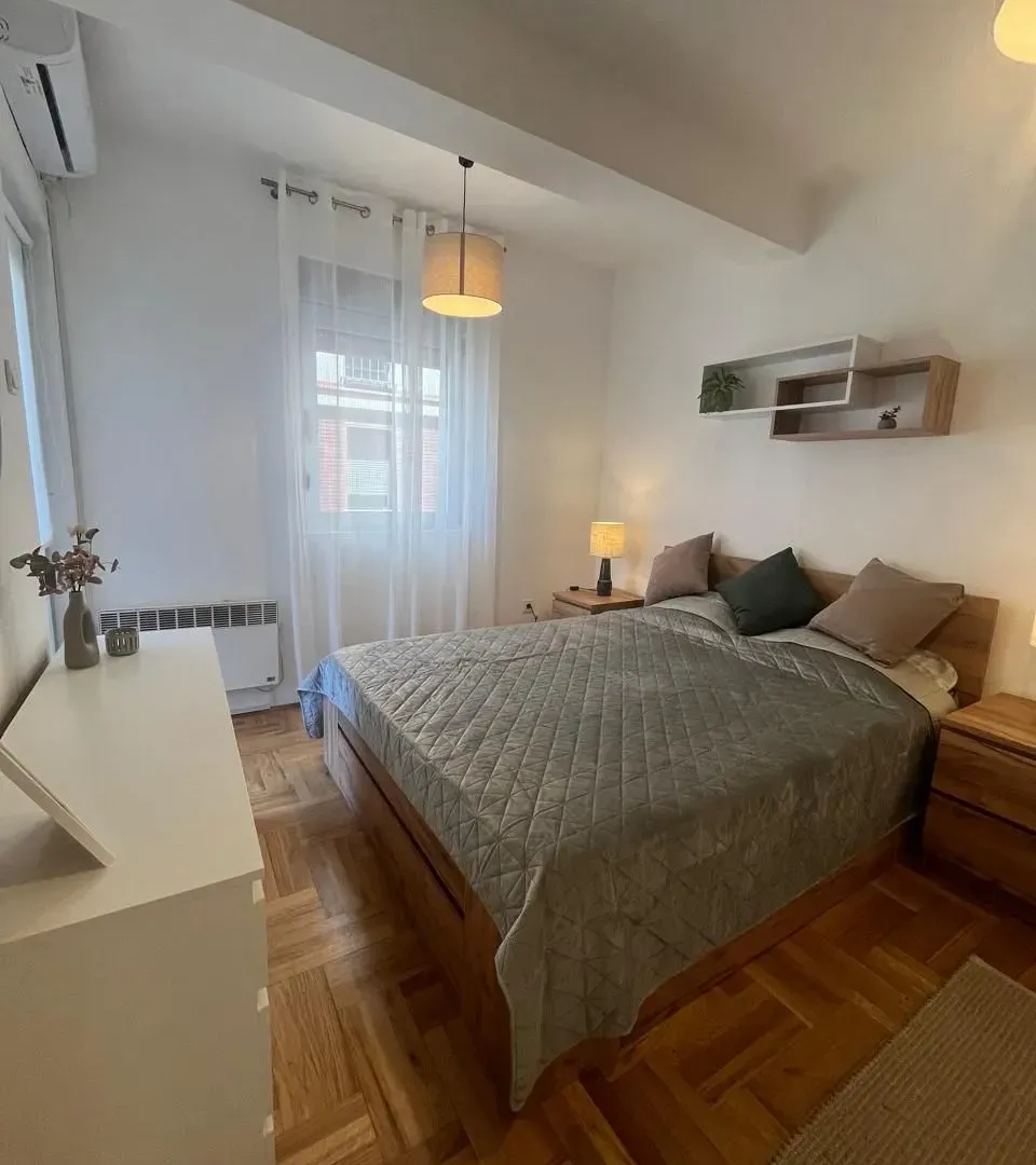 Rent, two bedroom apartment, 63m², 1 maj, Podgorica