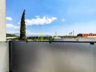 Izdavanje, dvosoban stan, 103m², Momišići, Podgorica - image 15