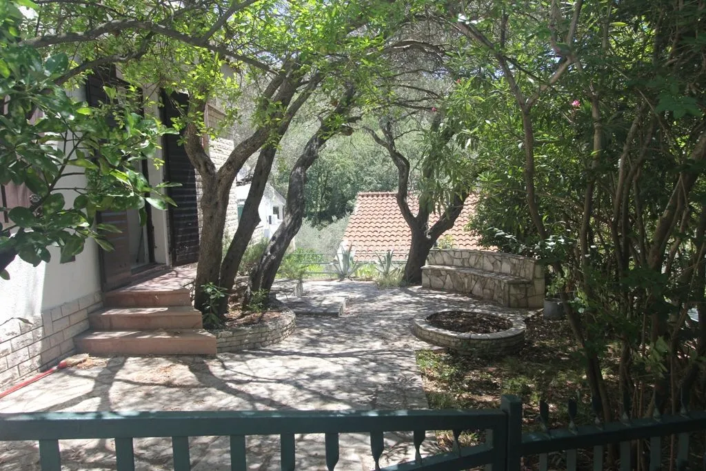 Sale, house, 100m², Reževići, Budva
