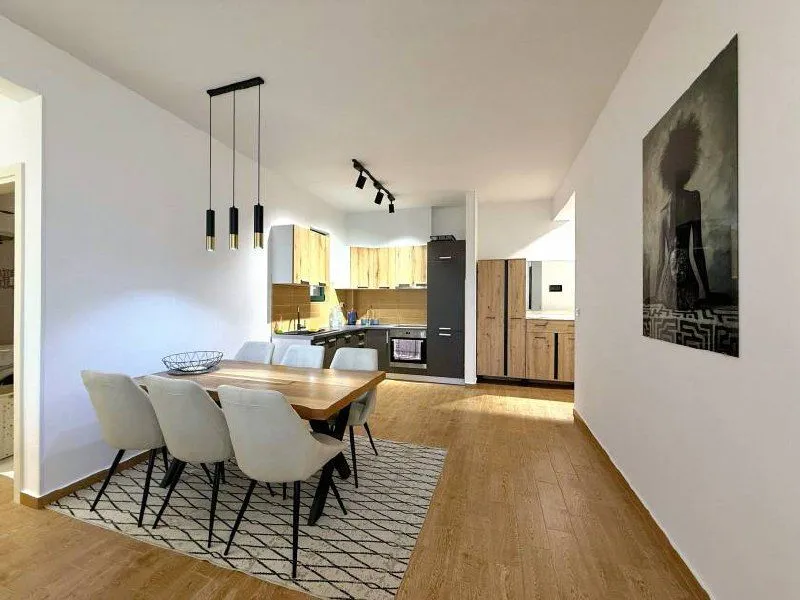 Sale, two bedroom apartment, 81m², Bečići, Budva