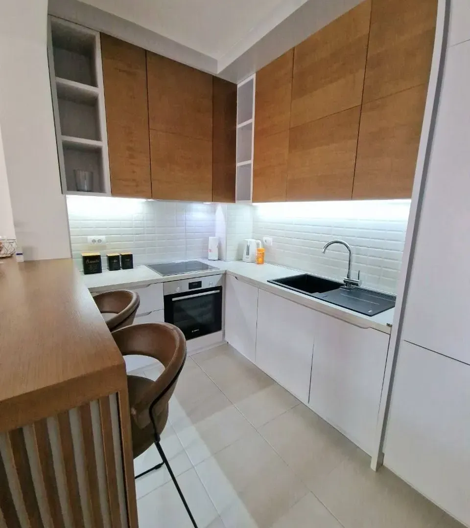 Rent, one bedroom apartment, 47m², Centar, Budva