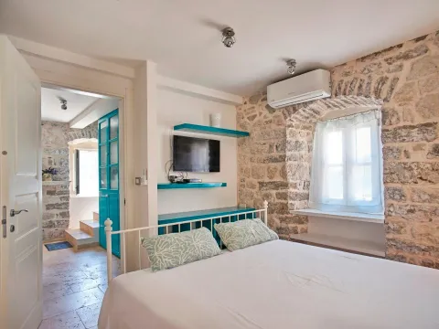 Sale, house, 165m², Perast, Kotor - image 13