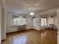 Izdavanje, trosoban stan, 86m², Savski Venac, Beograd - image 1