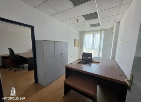 Rent, office space, 210m², Botanička Bašta, Palilula Sve Podlokacije - image 4